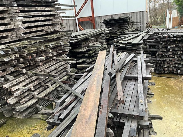 Grote partij hout - afbeelding 4 van  8