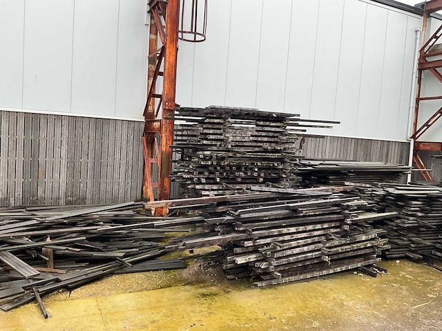 Grote partij hout - afbeelding 6 van  8