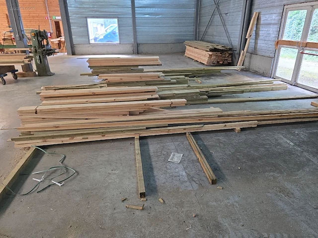 Grote partij hout - afbeelding 30 van  41