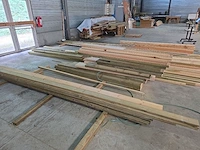 Grote partij hout - afbeelding 33 van  41