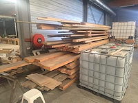 Grote partij hout - afbeelding 28 van  38