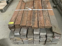 Grote partij houten planken en balken