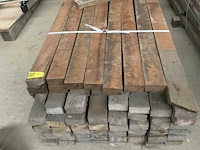 Grote partij houten planken en balken - afbeelding 2 van  3