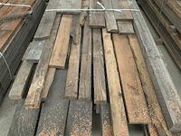 Grote partij houten planken en balken