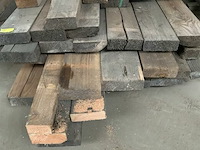 Grote partij houten planken en balken