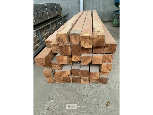 Grote partij houten planken en balken - afbeelding 1 van  2
