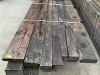 Grote partij houten planken en balken - afbeelding 2 van  2