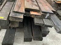 Grote partij houten planken en balken - afbeelding 2 van  2