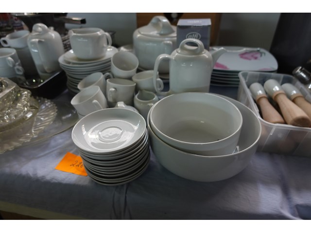 Grote partij huishoudgerief - afbeelding 2 van  13