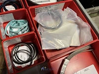 Grote partij hydraulische afdichtings- en revisiesets - afbeelding 27 van  154