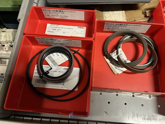 Grote partij hydraulische afdichtings- en revisiesets - afbeelding 30 van  154