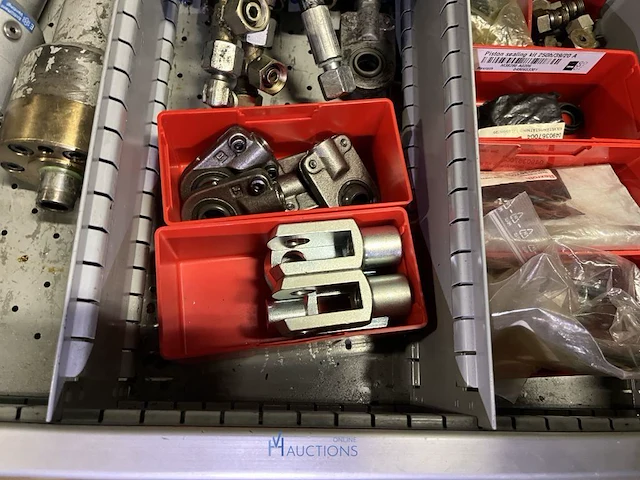 Grote partij hydraulische afdichtings- en revisiesets - afbeelding 39 van  154