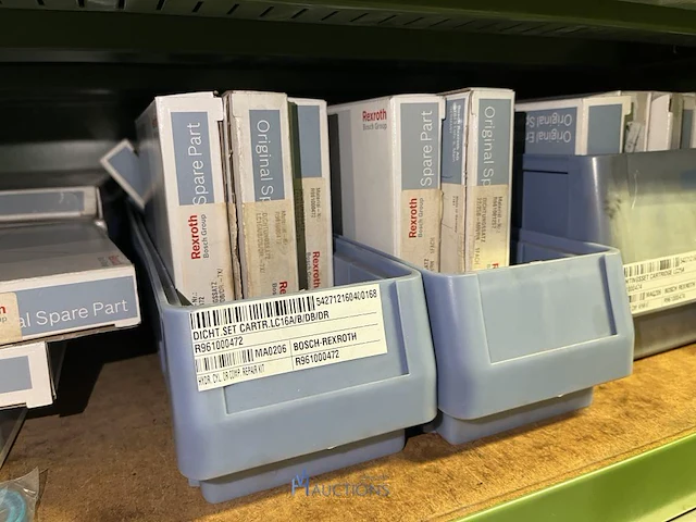 Grote partij hydraulische afdichtings- en revisiesets - afbeelding 44 van  154