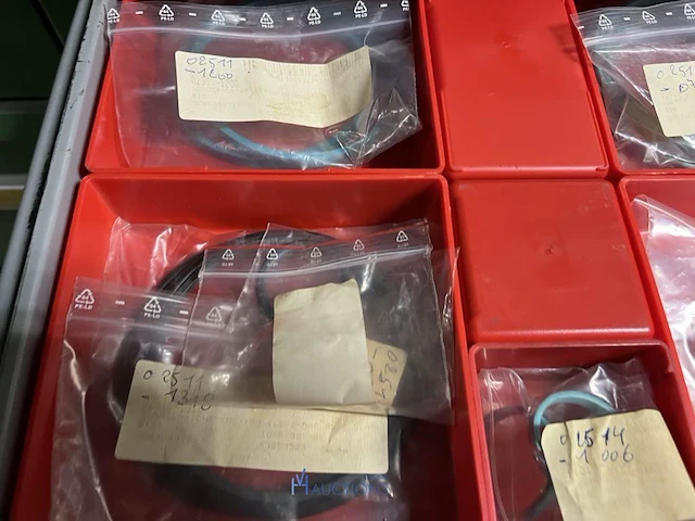 Grote partij hydraulische afdichtings- en revisiesets - afbeelding 94 van  154