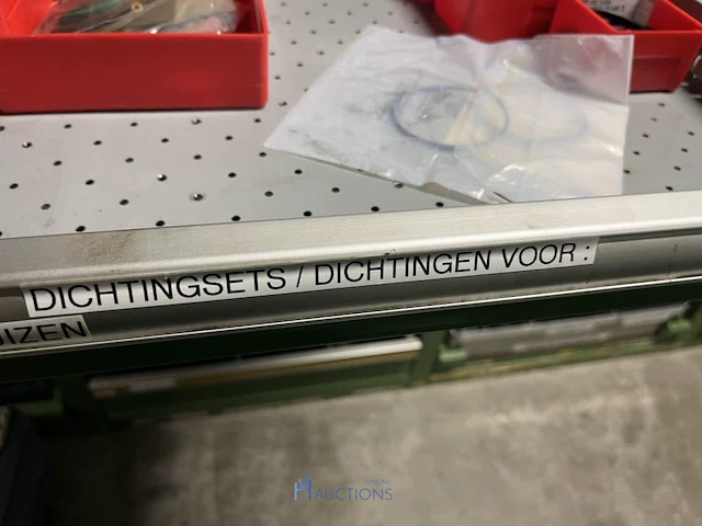 Grote partij hydraulische afdichtings- en revisiesets - afbeelding 106 van  154
