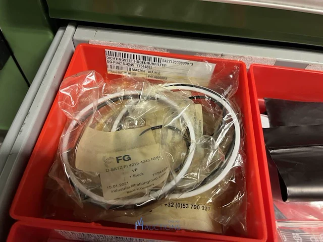 Grote partij hydraulische afdichtings- en revisiesets - afbeelding 107 van  154