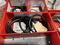 Grote partij hydraulische afdichtings- en revisiesets - afbeelding 128 van  154