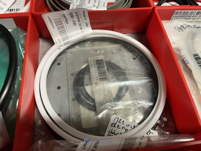 Grote partij hydraulische afdichtings- en revisiesets - afbeelding 136 van  154