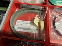 Grote partij hydraulische afdichtings- en revisiesets - afbeelding 142 van  154