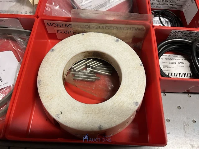 Grote partij hydraulische afdichtings- en revisiesets - afbeelding 145 van  154