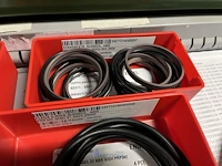 Grote partij hydraulische afdichtings- en revisiesets - afbeelding 148 van  154
