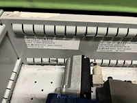 Grote partij hydraulische ventielen en manifoldblokken - afbeelding 6 van  153