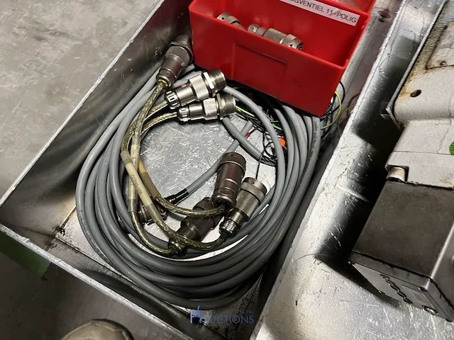 Grote partij hydraulische ventielen en manifoldblokken - afbeelding 21 van  153