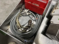 Grote partij hydraulische ventielen en manifoldblokken - afbeelding 21 van  153