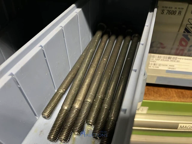 Grote partij hydraulische ventielen en manifoldblokken - afbeelding 39 van  153