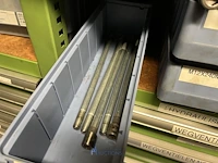 Grote partij hydraulische ventielen en manifoldblokken - afbeelding 45 van  153