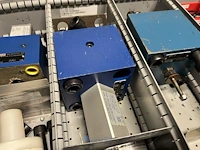 Grote partij hydraulische ventielen en manifoldblokken - afbeelding 119 van  153