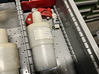 Grote partij hydraulische ventielen en manifoldblokken - afbeelding 127 van  153