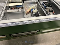 Grote partij hydraulische ventielen en manifoldblokken - afbeelding 133 van  153