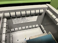 Grote partij hydraulische ventielen en manifoldblokken - afbeelding 139 van  153