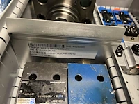 Grote partij hydraulische ventielen en manifoldblokken - afbeelding 145 van  153