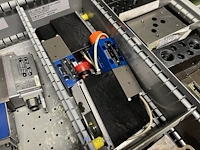 Grote partij hydraulische ventielen en manifoldblokken - afbeelding 151 van  153
