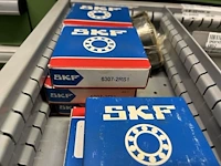 Grote partij industriële lagers en lagerhuizen - afbeelding 3 van  162