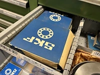 Grote partij industriële lagers en lagerhuizen - afbeelding 32 van  162