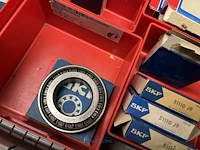 Grote partij industriële lagers en lagerhuizen - afbeelding 50 van  162