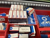 Grote partij industriële lagers en lagerhuizen - afbeelding 54 van  162