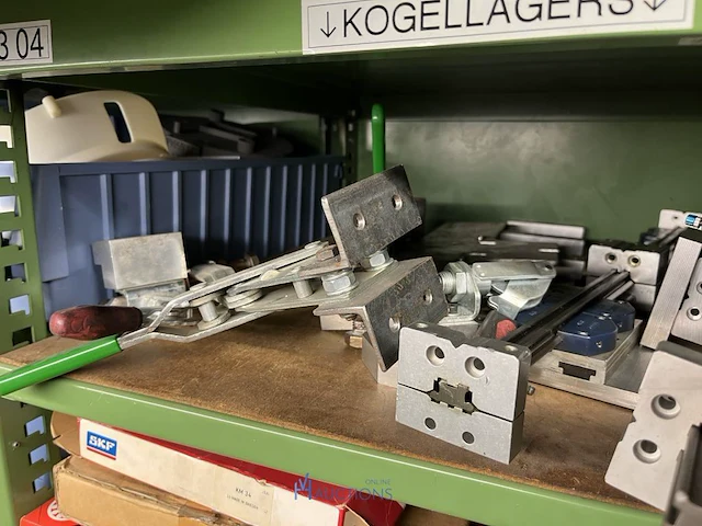 Grote partij industriële lagers en lagerhuizen - afbeelding 61 van  162