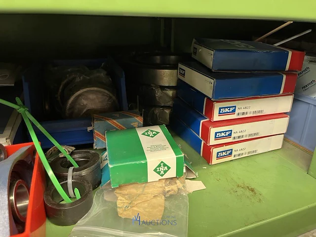 Grote partij industriële lagers en lagerhuizen - afbeelding 69 van  162