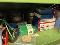Grote partij industriële lagers en lagerhuizen - afbeelding 69 van  162