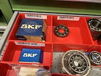 Grote partij industriële lagers en lagerhuizen - afbeelding 106 van  162
