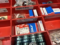 Grote partij industriële lagers en lagerhuizen - afbeelding 124 van  162