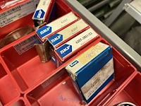 Grote partij industriële lagers en lagerhuizen - afbeelding 146 van  162