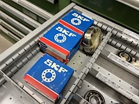 Grote partij industriële lagers en lagerhuizen - afbeelding 162 van  162