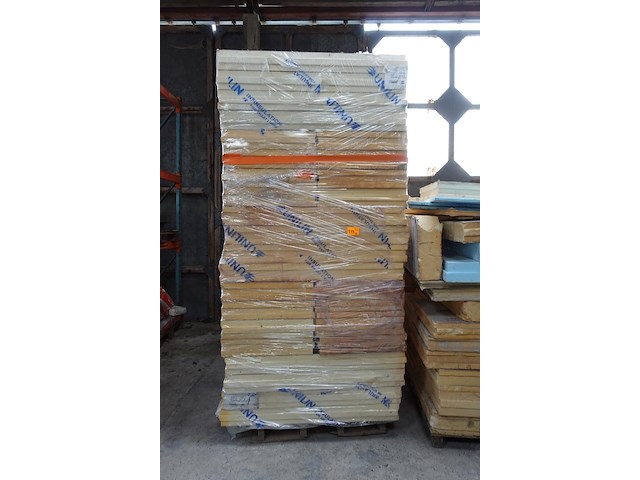 Grote partij isolatie - afbeelding 9 van  10