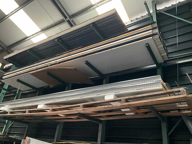 Grote partij isolatiepanelen - afbeelding 4 van  11