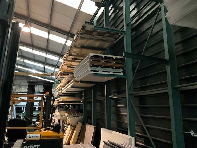 Grote partij isolatiepanelen - afbeelding 8 van  11